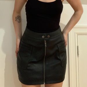 VEGAN LEATHER FREE PEOPLE SKIRT